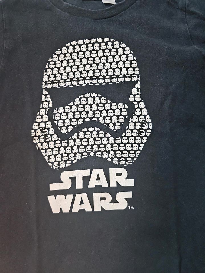 Langarmshirt Star Wars in Größe 98/104 in Nittendorf 