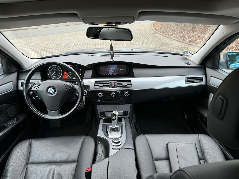 BMW 525d Facelift*LCI*autom*TÜV*pano*Scheckheft*Top gepflegt!!! in Ahaus