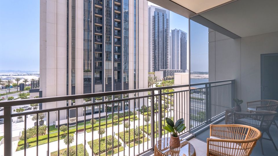 Exklusives 3-Zimmer-Apartment mit 2 Schlafzimmern - Dubai / Creek Rise in Ruderatshofen