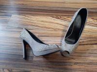 beige Pumps mit Glitzersteinen in Gr. 40 Hessen - Hünfeld Vorschau