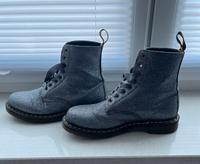 Dr. Martens Glitter Niedersachsen - Lehrte Vorschau