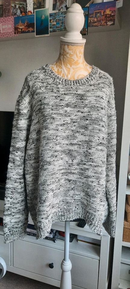 Wunderschöner Woll Strickpullover von SET in München