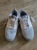Nike Schuhe Damen neu Gr.41 weiß Niedersachsen - Cuxhaven Vorschau
