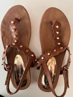 Tamaris Damen Sandalen/ Zehnentrenner Gr. 38 Niedersachsen - Vögelsen Vorschau