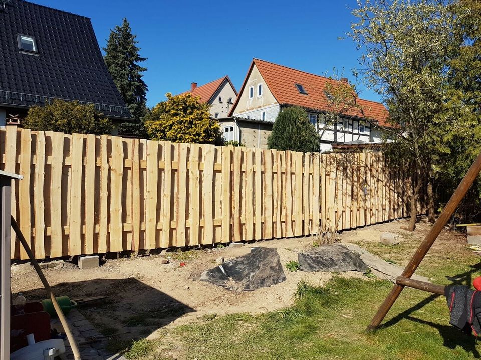 Ranchzaun Pferdekoppel Bonanzazaun Schwartenbretter Rangerzaun in Langenwetzendorf