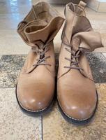 Damen Leder Stiefeletten beige gebraucht Größe 38 Bayern - Cham Vorschau