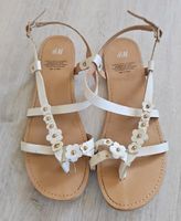 Sandalen Zehentrenner H&M Mädchen Gr. 37 Sachsen - Falkenstein/Vogtland Vorschau