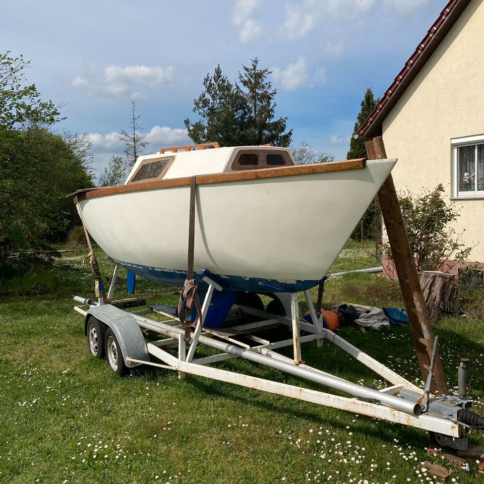 Kajütboot, Segelboot in Neupetershain