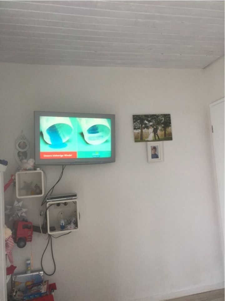 fernseh wandmontage   läuft tolles bild noch mal güstiger läng 80 in Siegbach