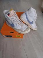 Nike Schuhe W Blazer mid 77 Thüringen - Treffurt Vorschau