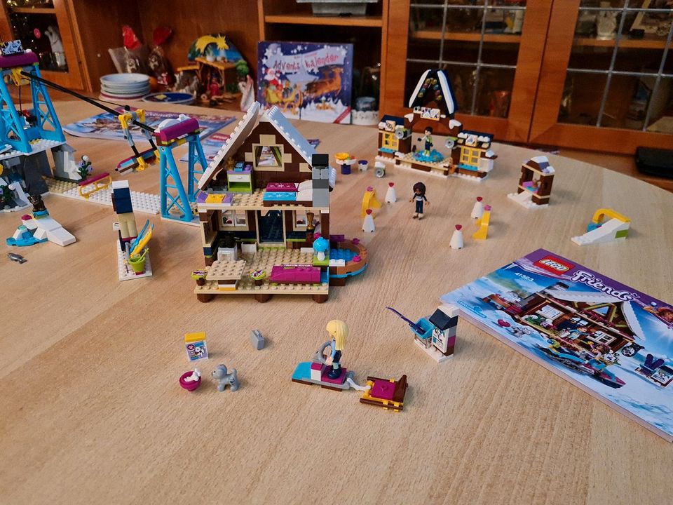 Lego friends Winter Konvolut 41319 41322 41323 41324 in Oschersleben (Bode)