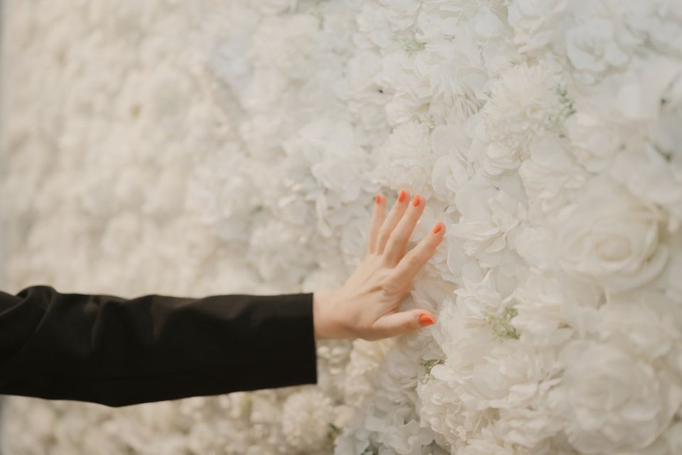 Blumenwand / Flower Wall zu vermieten für Hochzeiten & Events in München