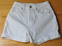 Hotpants / kurze Jeans Gr. 32 von stradivarius Sachsen - Meißen Vorschau