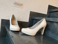 Tamaris Pumps weiß / Brautschuhe / 38 Baden-Württemberg - Achern Vorschau