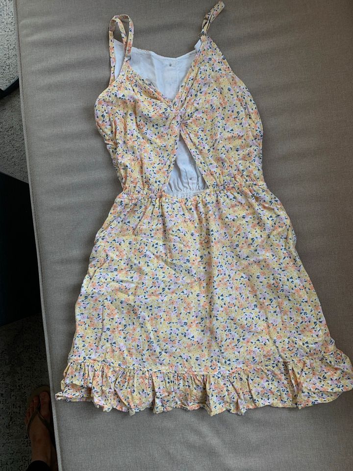 Kleid von abercrombie kids 15,16, 164 in Hamburg