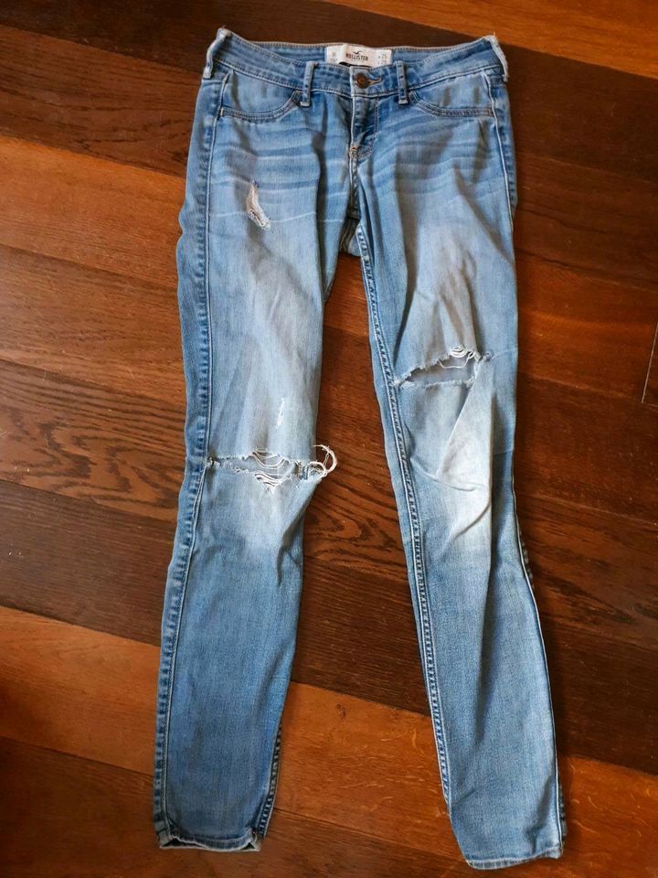 Hollister Jeans W25/L29 used Look in Dägeling