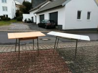 1 von 2 vintage 60er  Küchentisch Eßtisch Tisch ausziehbar ET11 Hessen - Taunusstein Vorschau