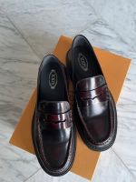 Tod‘s Loafer/Mokkasins Bordeaux Größe 37 Frankfurt am Main - Sachsenhausen Vorschau