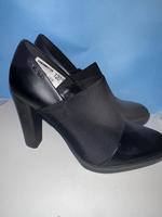 Calvin Klein Damenschuhe Gr.37 NEU Nordrhein-Westfalen - Bad Salzuflen Vorschau