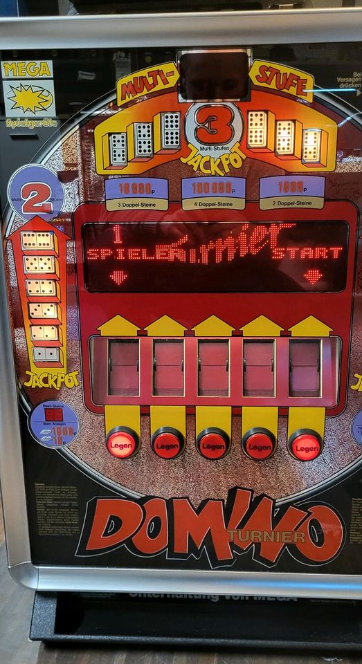 Merkur Mega Domino Turnier Spielautomat in Morsbach