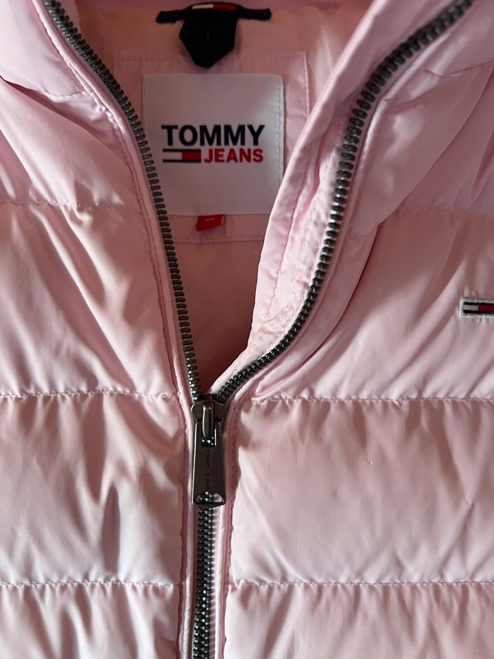 Tommy Hilfiger winterjacke daunjacke in Upgant-Schott