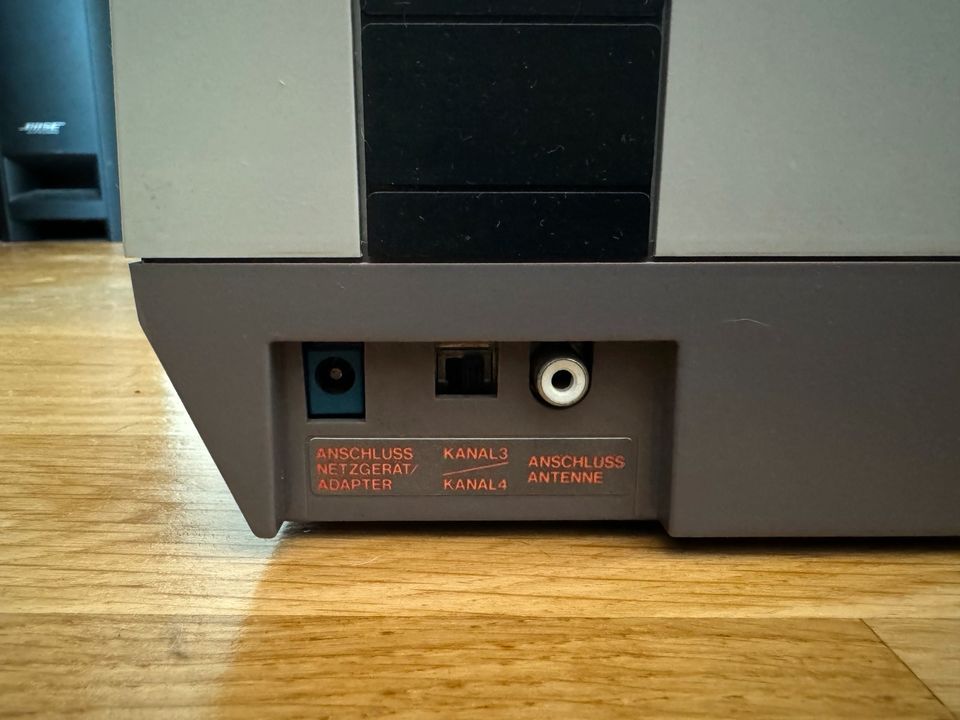 Nintendo NES 1 Controller Netzteil in Oberhausen
