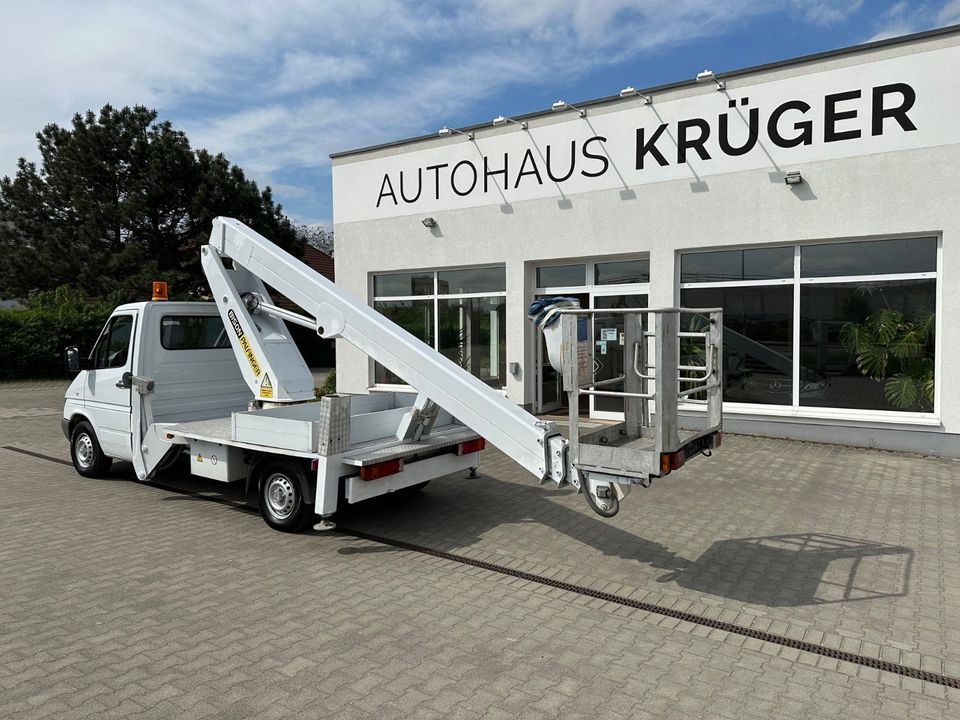 Hubsteiger Hubarbeitsbühne Palfinger 22m mieten 3.5t Arbeitsbühne in Cottbus