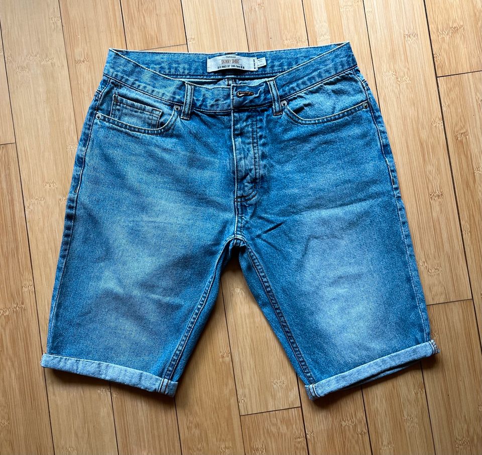 Topman Jeans Shorts kurze Hose skinny fit Größe 30 in Frankfurt am Main