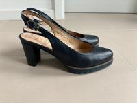 Gadea Schuhe, dunkelblaues Leder, Gr. 37 Hessen - Schwalbach a. Taunus Vorschau