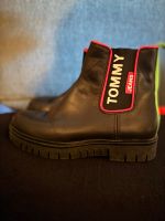 Tommy Hilfiger Schuhe Boots Stiefel neuwertig Dresden - Cossebaude Vorschau