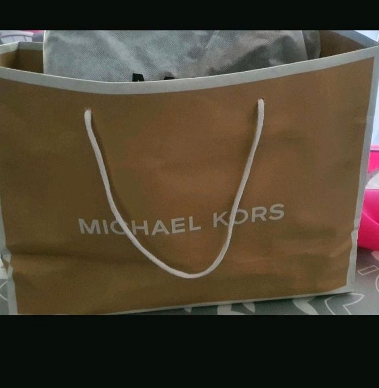 Michael kors Handtasche  original in Krummenau Hunsrück