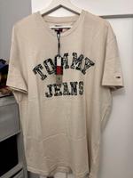 Tommy Hilfiger T-Shirt Neu Wandsbek - Hamburg Rahlstedt Vorschau