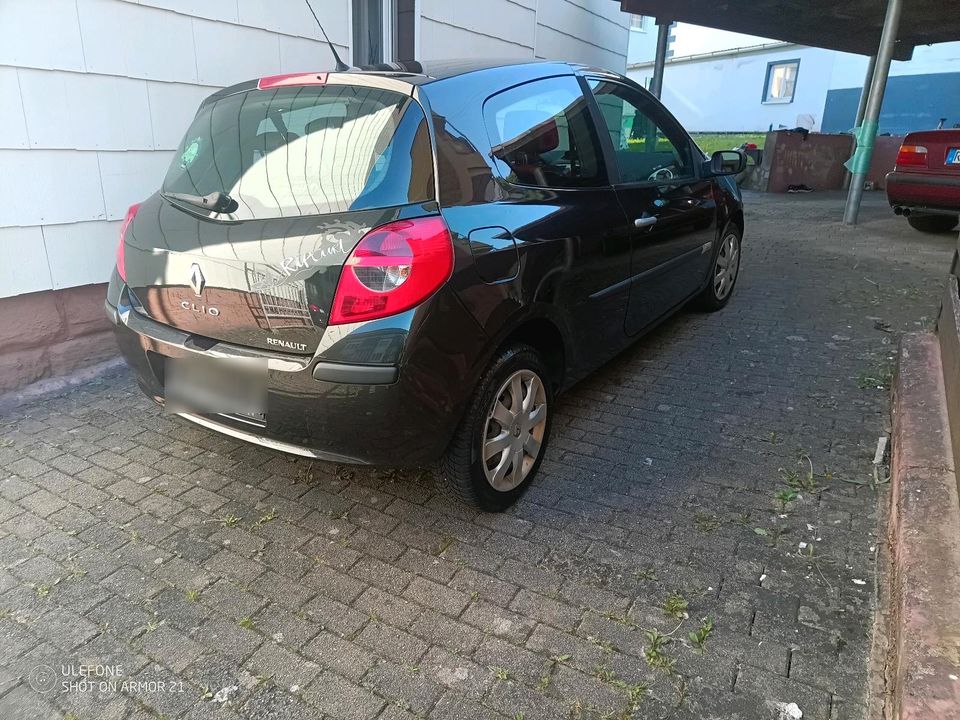 Ich verkaufe mein Renault Clio in Schramberg