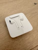 Apple EarPods Lightning Connector MMTN2ZM/A + Lightning auf 3,5mm Leipzig - Leipzig, Zentrum Vorschau