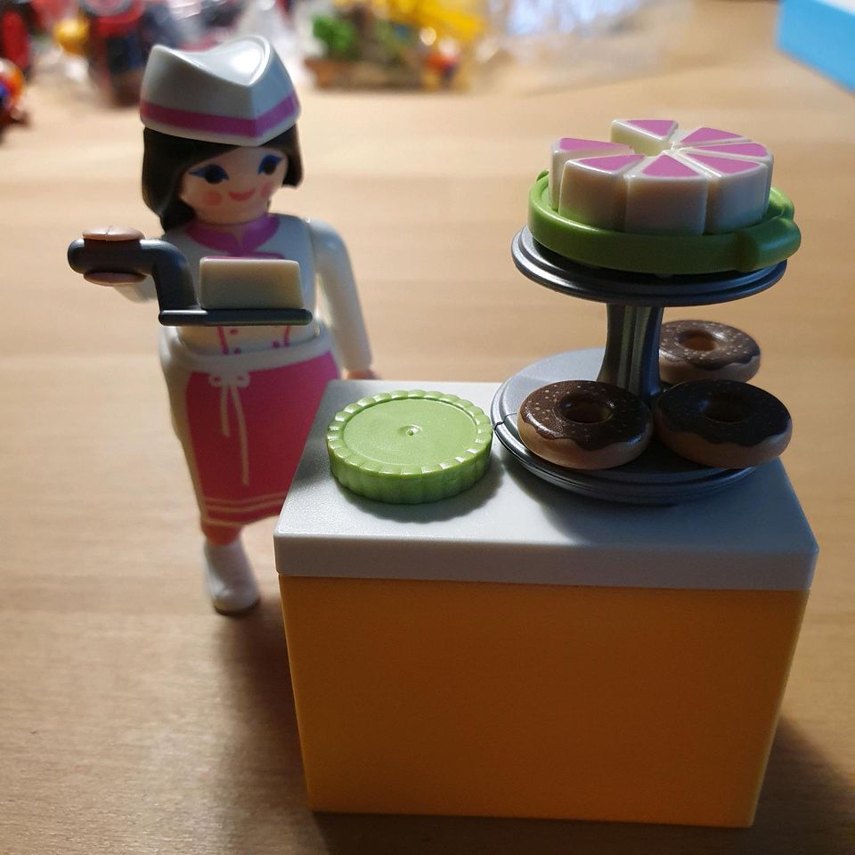 Playmobil Konditorin mit Kuchentheke, 9097 in Frankfurt am Main