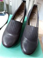 Damenschuhe Gr.38 / Clarks Freesia Scent / Leder Berlin - Charlottenburg Vorschau