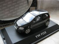 VW Fox schwarz Nr. 04721 Schuco OVP 1:43 OVP Modellauto Dresden - Schönfeld-Weißig Vorschau