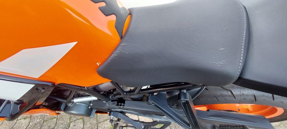 Gebrauchte KTM RC 125 in Nürnberg (Mittelfr)