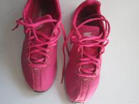WMNS Nike Little Runner Damen Turnschuhe  Sneakers pink 40 Hessen - Künzell Vorschau