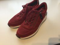 TAMARIS rote Wildleder-Sneaker Gr. 38 Nordrhein-Westfalen - Eschweiler Vorschau