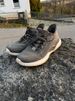 Sportschuhe Größe 42 Bayern - Kirchberg i. Wald Vorschau