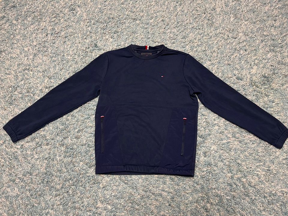 Tommy Hilfiger Pullover Pulli für Jungen Größe 164 in Pettstadt