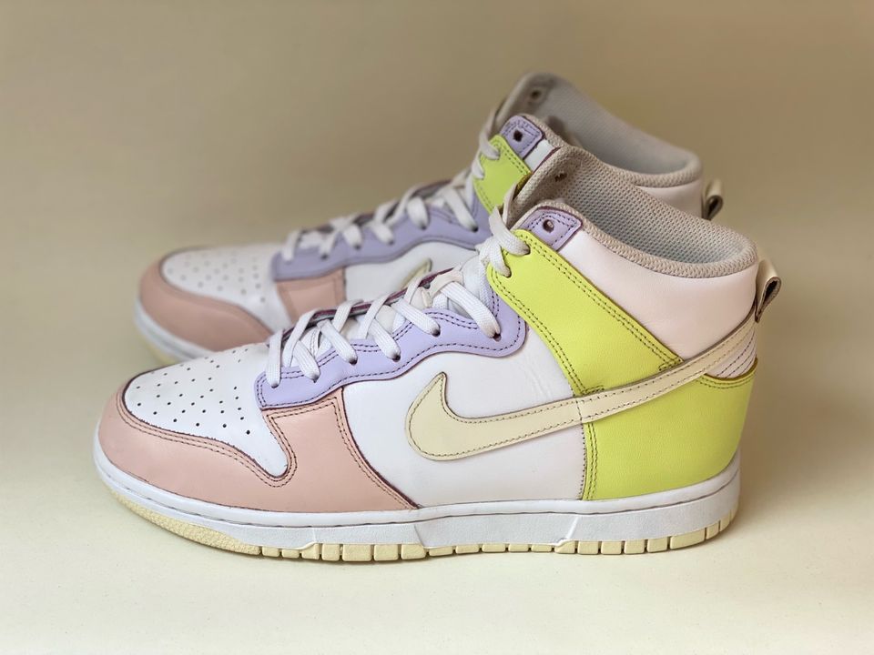 Nike Dunk High Cashmere (Lemon Twist) in Erding