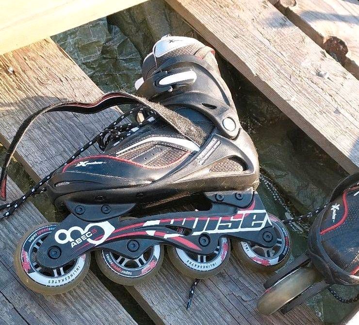 Inliner Verstellbar Inlineskates Rollschuhe für Kinder/Damen/Herr in Bremen