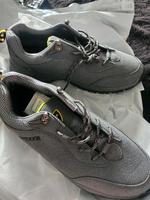 Wanderschuhe oder Trekking Köln - Kalk Vorschau