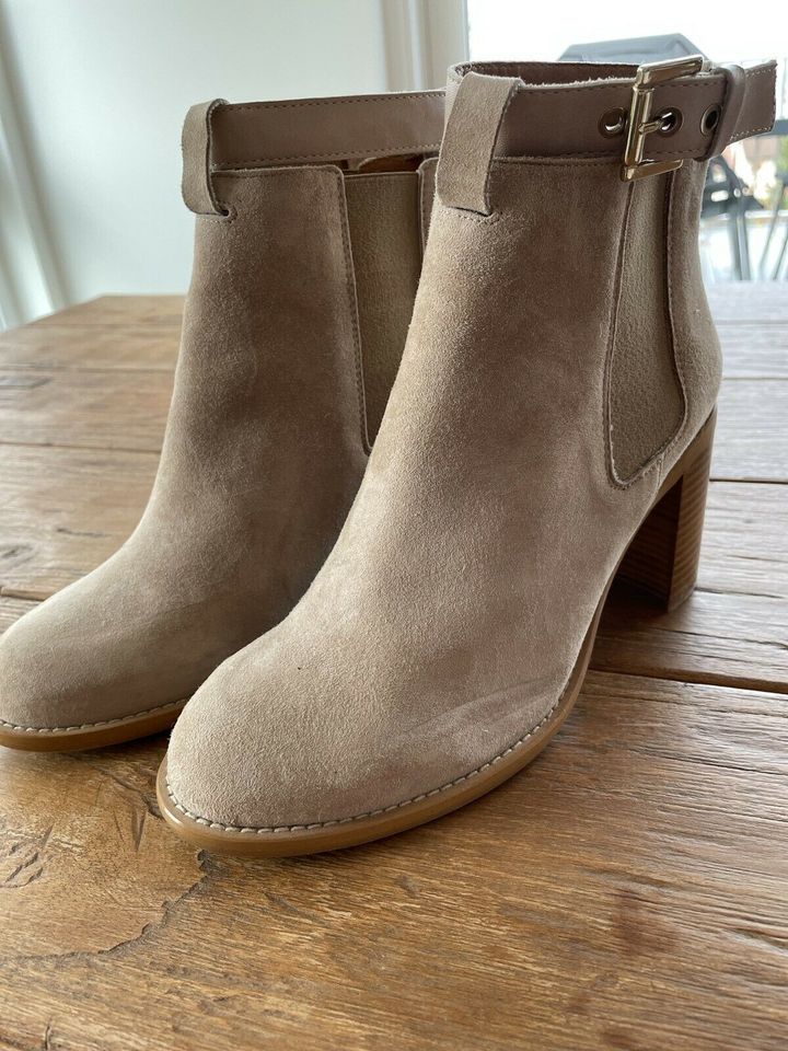 KURT GEIGER Stiefeletten!Creme!ungetragen!Gr.39 in Bietigheim-Bissingen