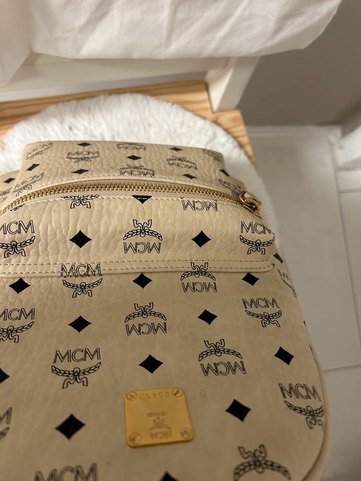 MCM Stark Visetos Rucksack Tasche wie neu Original große S in Dortmund