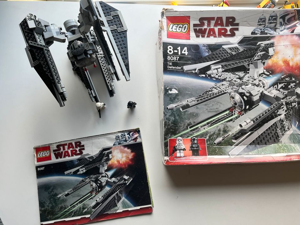 Lego Star Wars TIE Defender 8087 in Büdingen