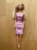 Gepflegte Barbie mit süßem Kleid Hessen - Offenbach Vorschau