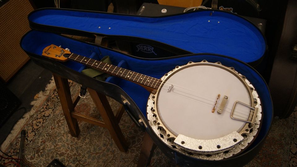 FRAMUS NASHVILLE FOUR-STRING-TENOR-BANJO FROM 1975 CASE!!! in Berlin